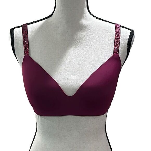 Victoria’s Secret t-shirt lightly lined wireless bra - Picture 2 of 7